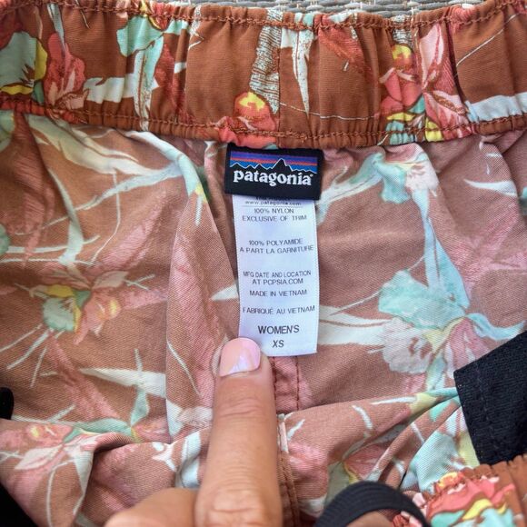 Patagonia Barely Baggies Shorts Bundle of 2 Pairs - Picture 4 of 8